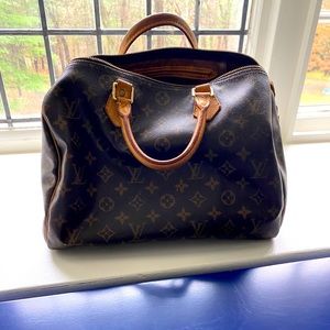 Louis Vuitton Speedy 30